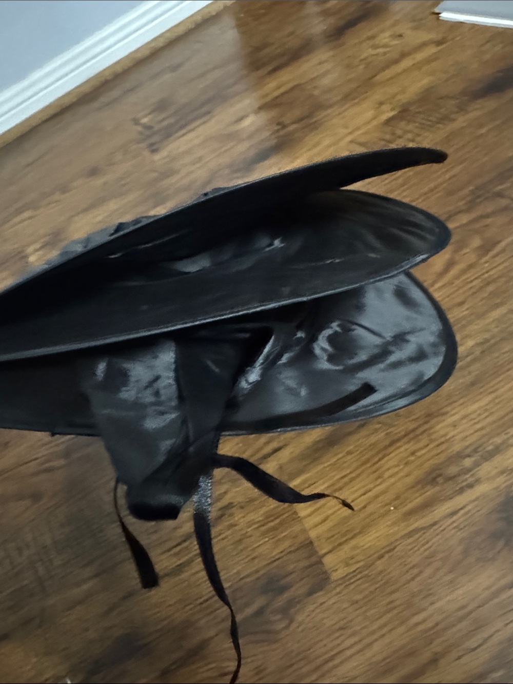 Lot of 3 witches hats